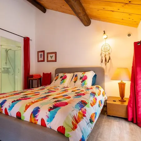 بيت ضيافة Le Vieux Nayeu *