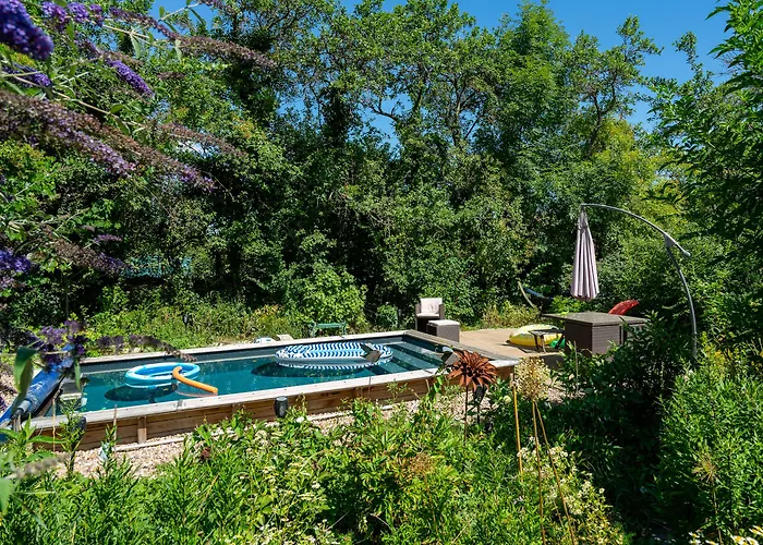 Le Vieux Nayeu Penzion *