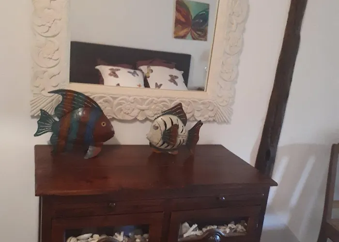 Le Vieux Nayeu Casa de hóspedes Raville